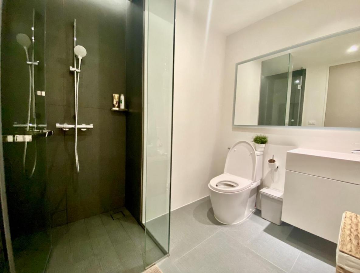 Seaview 2 Bedroom Beach Front Vacation Huahin Bagian luar foto