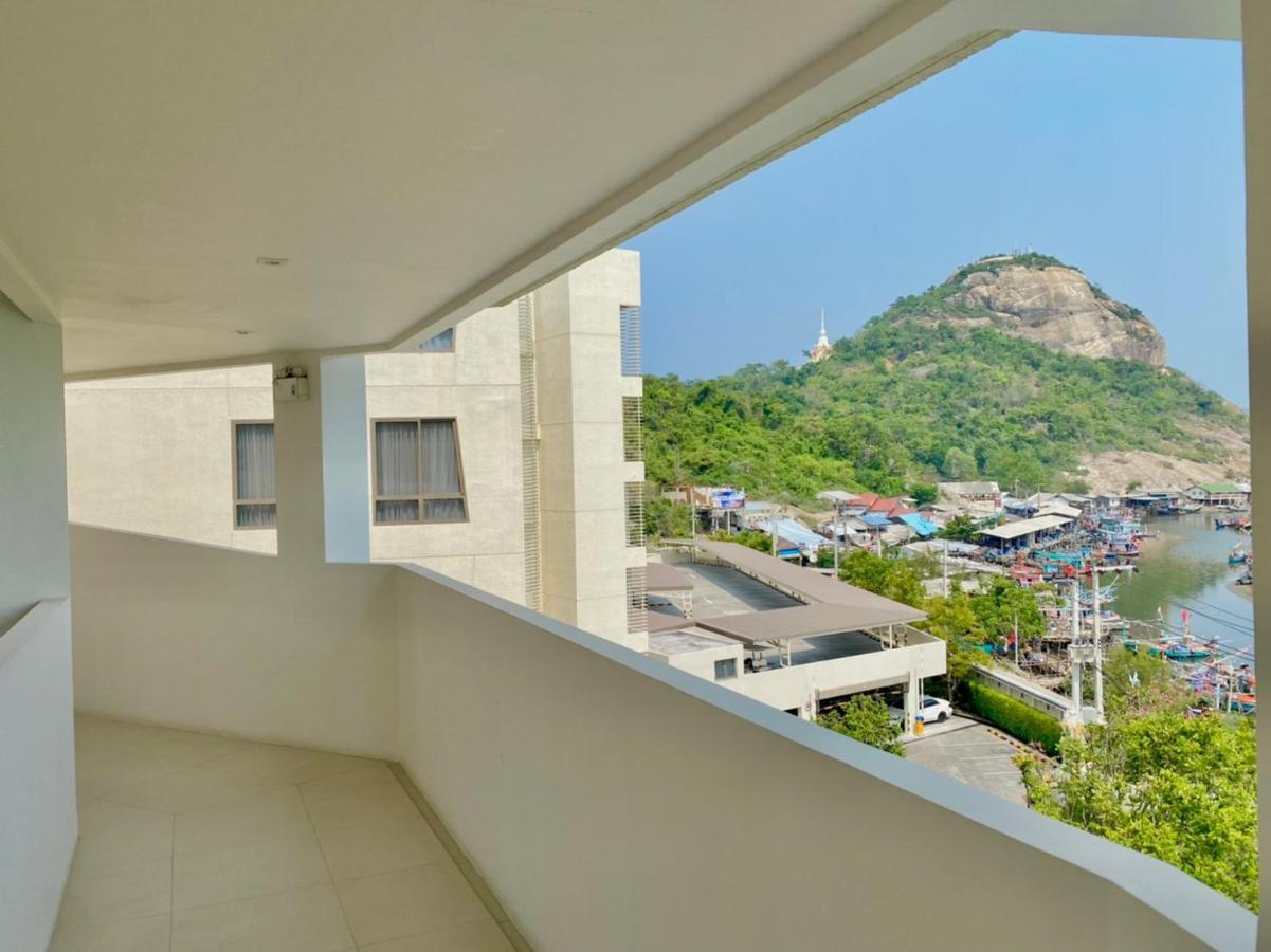 Seaview 2 Bedroom Beach Front Vacation Huahin Bagian luar foto
